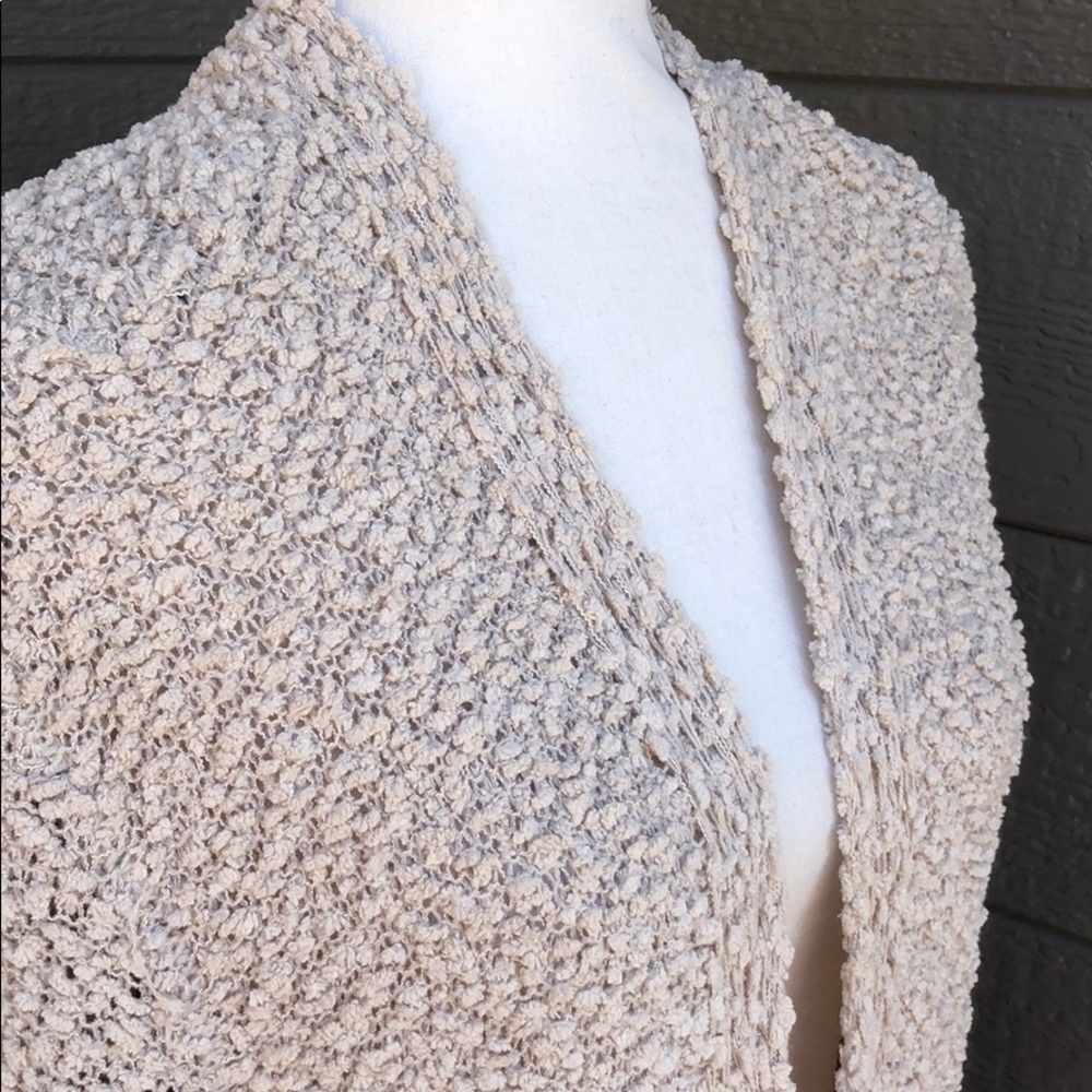 Kye Mi Oatmeal Cardigan - Picture 3 of 5